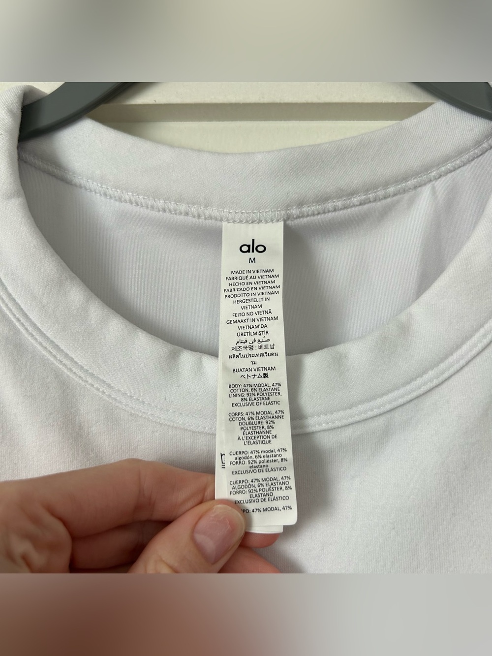 Alo Yoga Sway Bra Tank White Size Medium - Picture 4 of 9